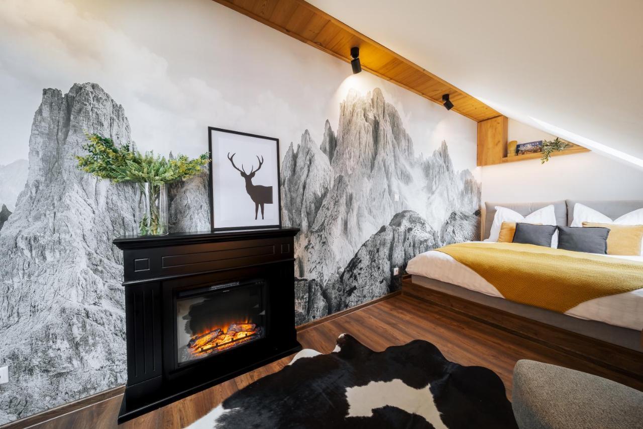 Cozy Mountain Attic Apartment In High Tatras เวลคา ลอมนิตซา ภายนอก รูปภาพ